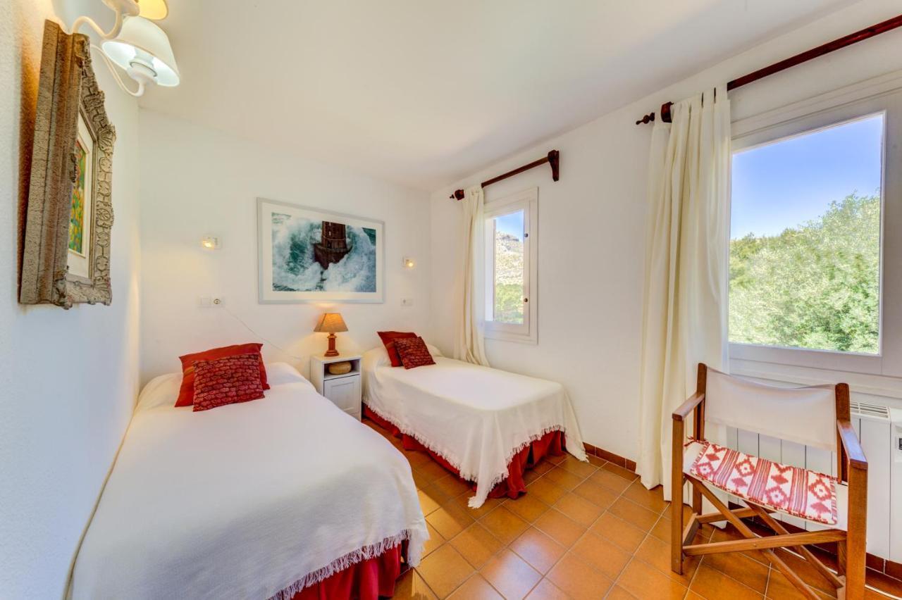 Can Botana 5 Cala de Sant Vicenc 외부 사진